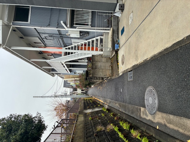 横浜市西区藤棚町アパート